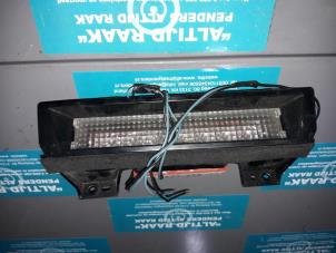 Used Third brake light Hummer H3 Price on request offered by "Altijd Raak" Penders