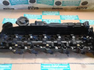 Used Rocker cover BMW 3-Serie Price on request offered by "Altijd Raak" Penders