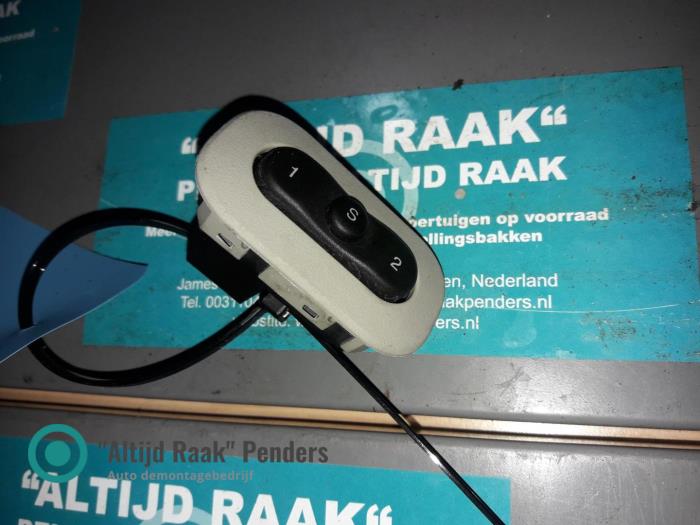 Używane Modul (rózne) Jeep Commander Cena na żądanie oferowane przez "Altijd Raak" Penders