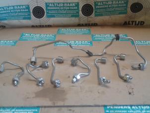Used Diesel fuel line set BMW 324 Price on request offered by "Altijd Raak" Penders