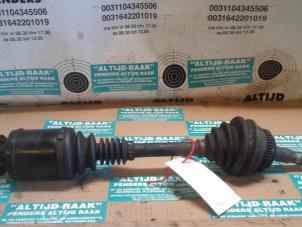 Used Front drive shaft, left Mercedes E-Klasse Price on request offered by "Altijd Raak" Penders