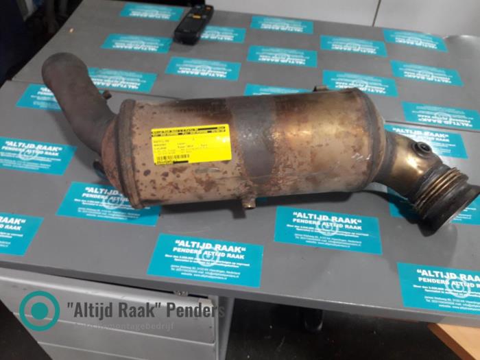Used Particulate filter Mercedes C-Klasse Price on request offered by "Altijd Raak" Penders
