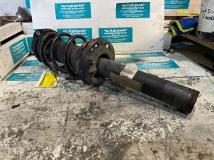 Used Front shock absorber, right Volkswagen Golf V (1K1) 1.4 TSI 122 16V Price on request offered by "Altijd Raak" Penders