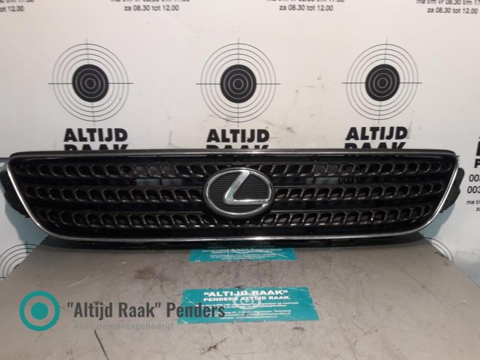 Używane Grill Lexus IS Cena na żądanie oferowane przez "Altijd Raak" Penders