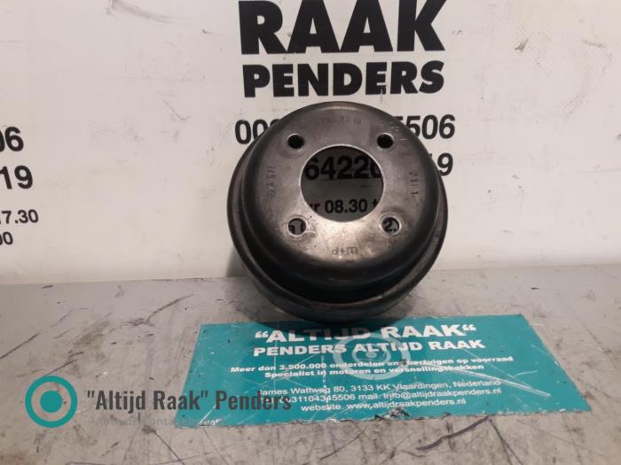 Begagnade Remskiva, vattenpump Mercedes Sprinter Pris på förfrågan erbjuds av "Altijd Raak" Penders