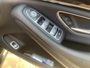 Used Electric window switch Mercedes S (W222/V222/X222) 3.5 S-400 Hybrid, S-400 h 24V Price on request offered by "Altijd Raak" Penders
