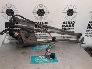 Used Wiper motor + mechanism Mercedes SLK Price on request offered by "Altijd Raak" Penders