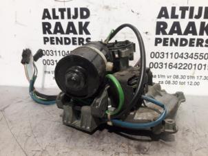 Usados Motor de capota BMW 325 Precio de solicitud ofrecido por "Altijd Raak" Penders