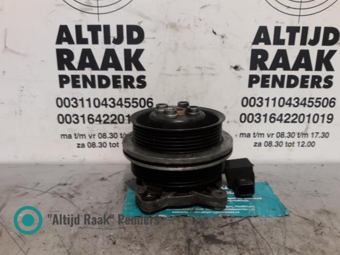 Begagnade Vattenpump Volkswagen Polo Pris på förfrågan erbjuds av "Altijd Raak" Penders