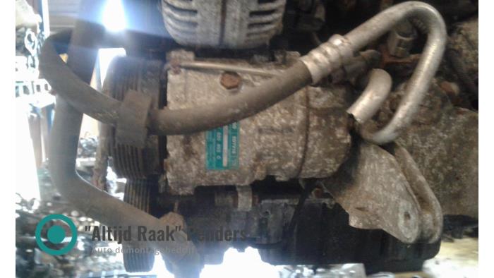 Usagé Pompe clim Volkswagen Multivan T5 (7E/7HC/7HF/7HM) 3.2 V6 24V 4Motion Prix sur demande proposé par "Altijd Raak" Penders
