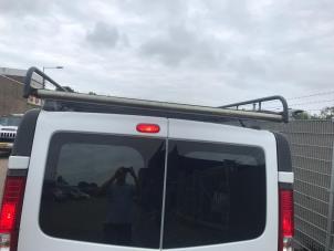Używane Bagaznik dachowy Nissan Primastar Cena na żądanie oferowane przez "Altijd Raak" Penders