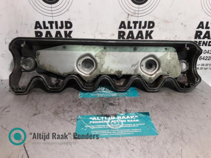 Gebrauchte Ventildeckel Volkswagen Crafter Preis auf Anfrage angeboten von "Altijd Raak" Penders