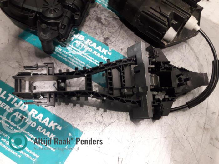 Used Jaguar Xf Rear Door Lock Mechanism 4 Door Left C39812101