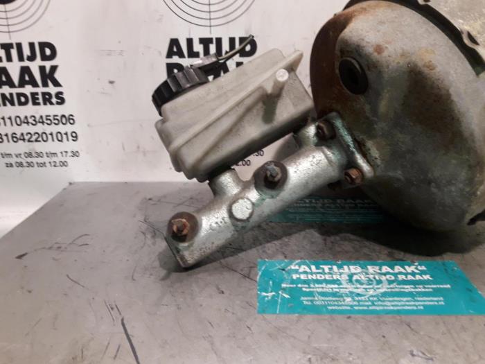 Master cylinder from a Peugeot J5 1991