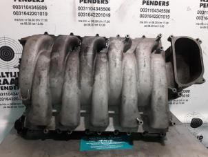 Used Intake manifold Audi S8 Price on request offered by "Altijd Raak" Penders