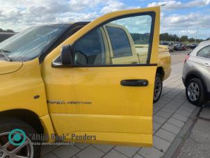 Usagé Portière 4portes avant gauche Dodge Ram 3500 Standard Cab (DR/DH/D1/DC/DM) 8.3 1500 SRT-10 Crew Cab Prix sur demande proposé par "Altijd Raak" Penders