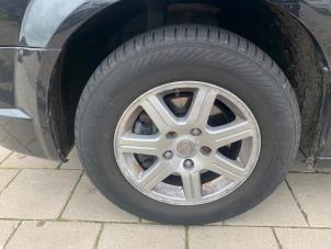 Used Set of wheels Chrysler Voyager/Grand Voyager (RG) 2.8 CRD 16V Grand Voyager Price on request offered by "Altijd Raak" Penders