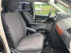 Used Set of upholstery (complete) Chrysler Voyager/Grand Voyager (RG) 2.8 CRD 16V Grand Voyager Price on request offered by "Altijd Raak" Penders