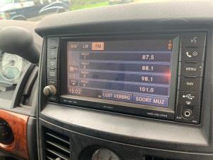 Used Radio CD player Chrysler Voyager/Grand Voyager (RG) 2.8 CRD 16V Grand Voyager Price on request offered by "Altijd Raak" Penders