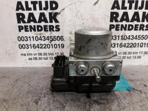Używane Pompa ABS Renault Koleos Cena na żądanie oferowane przez "Altijd Raak" Penders