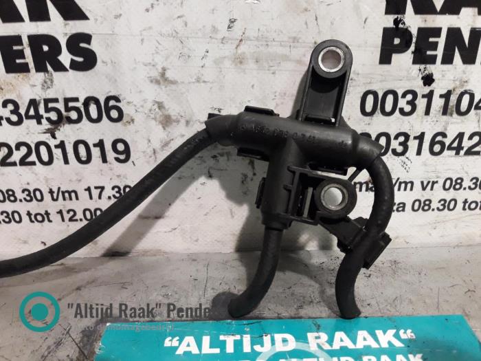 Używane Przewód paliwowy Mercedes C-Klasse Cena na żądanie oferowane przez "Altijd Raak" Penders