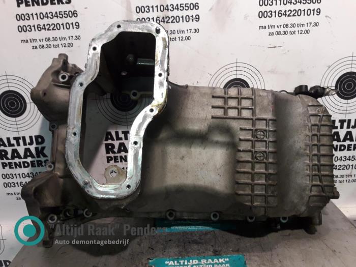 Usagé Couvercle carter Toyota Tundra Prix sur demande proposé par "Altijd Raak" Penders