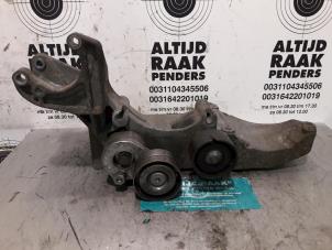 Used Air conditioning bracket Renault Laguna Price on request offered by "Altijd Raak" Penders