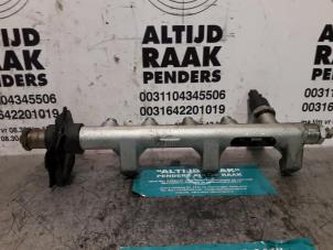 Usados Galería (inyección) Renault Master Precio de solicitud ofrecido por "Altijd Raak" Penders