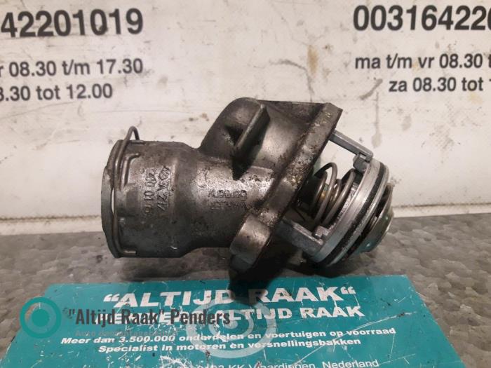 Gebrauchte Thermostat Mercedes ML II (164/4JG) 3.5 350 4-Matic V6 24V Preis auf Anfrage angeboten von "Altijd Raak" Penders