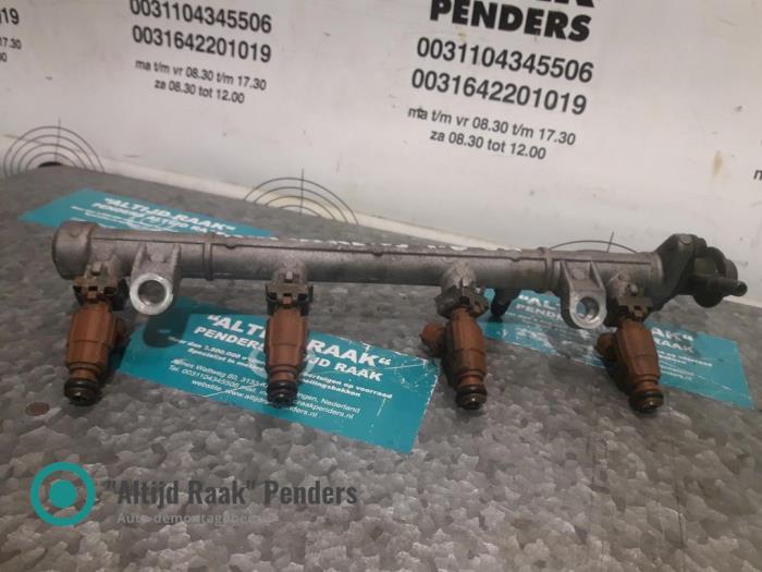 Système d'injection d'un Kia Carens II (FJ) 1.8i 16V 2004