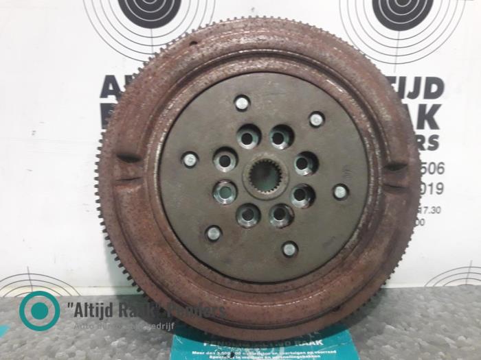 Używane Kolo zamachowe Austin Mini Open (R52) 1.6 16V Cooper Cena na żądanie oferowane przez "Altijd Raak" Penders