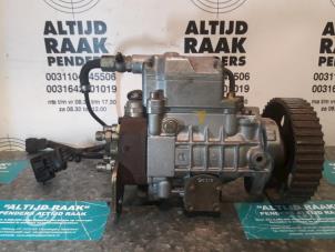 Usados Bomba de gasolina mecánica Volkswagen Golf IV (1J1) 1.9 TDI 110 Precio de solicitud ofrecido por "Altijd Raak" Penders