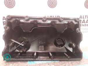 Ventildeckel van een Audi A6 (C5) 1.9 TDI 130 2005
