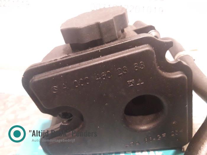 Power steering fluid reservoir Mercedes E E350 CGI V6 24V A0004602383