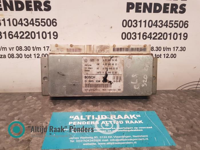 Usagé Ordinateur ESP Mercedes CLS (C219) 320 CDI 24V Prix sur demande proposé par "Altijd Raak" Penders