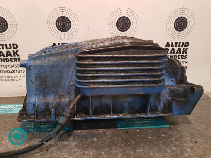 Gebrauchte Ölwanne Mercedes MB 100D (631/643) MB 100D Preis auf Anfrage angeboten von "Altijd Raak" Penders