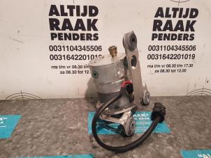 Used Hydraulic suspension pump Porsche 911 (996) 3.6 Carrera 4 24V Price on request offered by "Altijd Raak" Penders