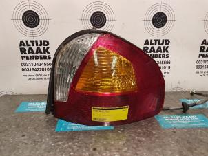 Used Taillight, right Hyundai Santa Fe I 2.7 V6 24V 4x2 Price on request offered by "Altijd Raak" Penders