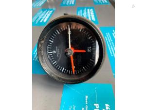Used Clock Porsche 911 3.3 Turbo Price on request offered by "Altijd Raak" Penders