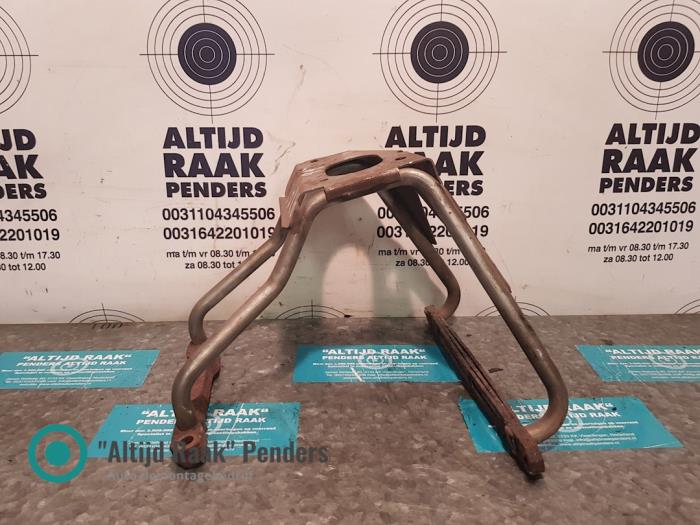 Used Engine mount Porsche 911 (997) 3.6 24V Carrera 4 Price on request offered by "Altijd Raak" Penders