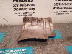 Used Exhaust heat shield Mercedes B (W245,242) 2.0 B-200 16V Turbo Price on request offered by "Altijd Raak" Penders