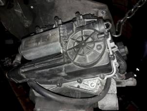 Used Gearbox Opel Astra Price on request offered by "Altijd Raak" Penders
