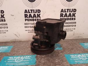 Used Power steering pump Mercedes Sprinter 4t (904) 408 CDI 16V Price on request offered by "Altijd Raak" Penders