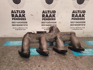 Used Intake manifold Hyundai H-1/Starex Travel 2.5 Tci Price on request offered by "Altijd Raak" Penders