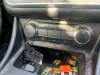 Ecran intérieur d'un Mercedes-Benz A (W176) 1.5 A-180 CDI, A-180d 16V 2013
