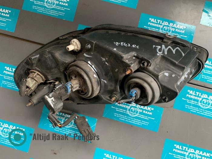 Używane Reflektor prawy Chrysler PT Cruiser Cena na żądanie oferowane przez "Altijd Raak" Penders