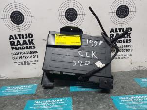 Used CD changer Mercedes CLK (R208) 3.2 320 V6 18V Price on request offered by "Altijd Raak" Penders