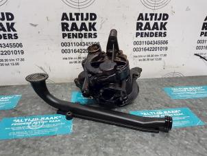Used Oil pump Porsche Cayenne (9PA) 4.5 S V8 32V Price on request offered by "Altijd Raak" Penders