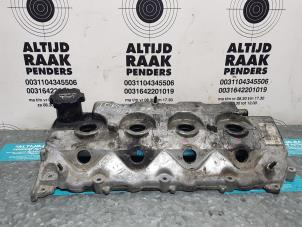 Used Rocker cover Toyota Avensis (T22) 2.0 D-4D 16V Price on request offered by "Altijd Raak" Penders