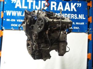 Usados Culata Hyundai Santa Fe II (CM) 2.7 V6 24V 4x2 Precio de solicitud ofrecido por "Altijd Raak" Penders